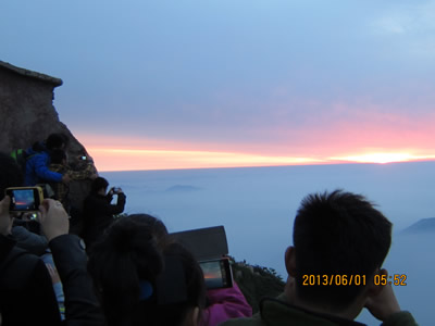 IMG_1068.JPG IMG_1068.JPG